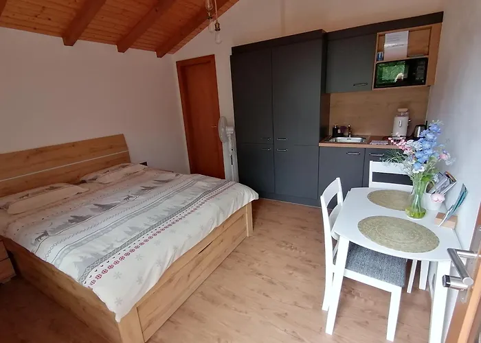 Guest house Les Combles Des Combes