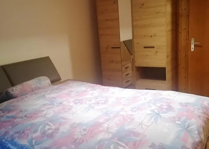 Les Comblés Des Combes Pensión Ollon