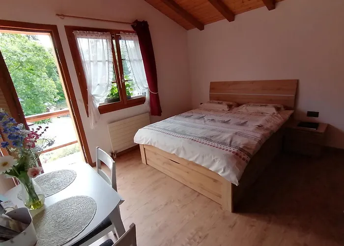 Les Comblés Des Combes Affittacamere