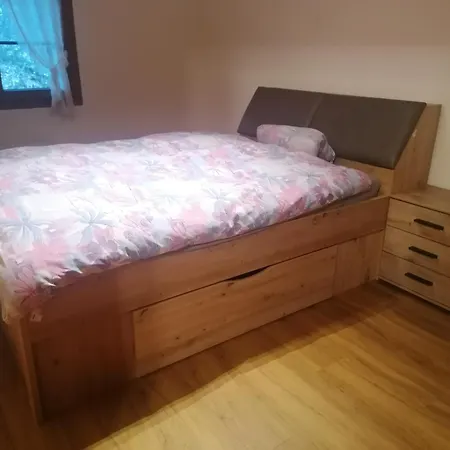 Les Combles Des Combes